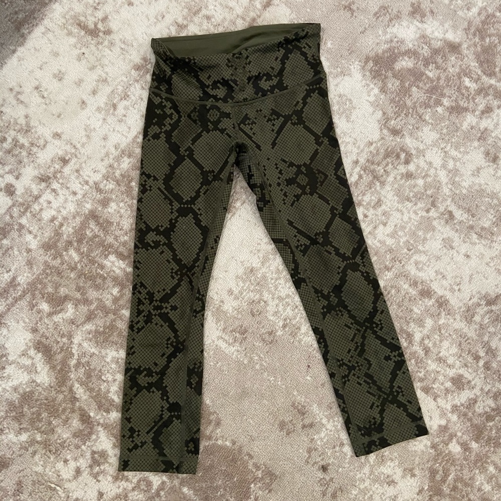 LuluLemon 3/4 leggings